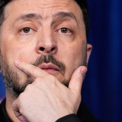 Zelenskyy’s reaction to Trump said it all as his poker face slipped after peace talks